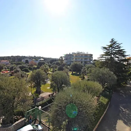 2p, Piscine & Tennis, Proche & Monaco